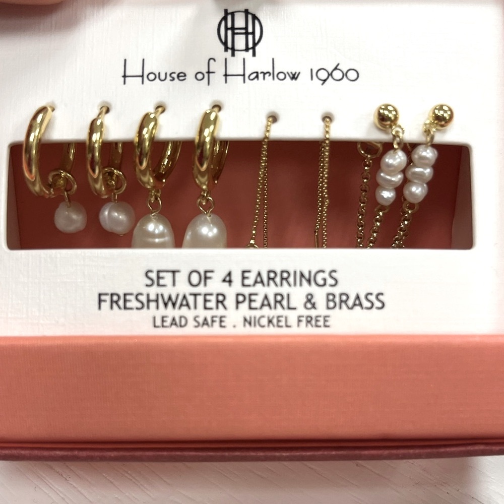 NWT ⚜️🤍⚜️ House of Harlow 1960 Gorgeous Freshwater pearls Earring Set - Picture 10 of 10